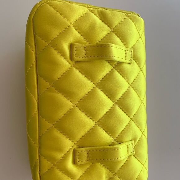 India Hicks Consort Bag - Yellow - NEW - Picture 9 of 10